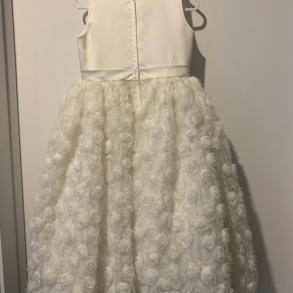 FLOWER GIRL DRESS - Picture 3 of 5